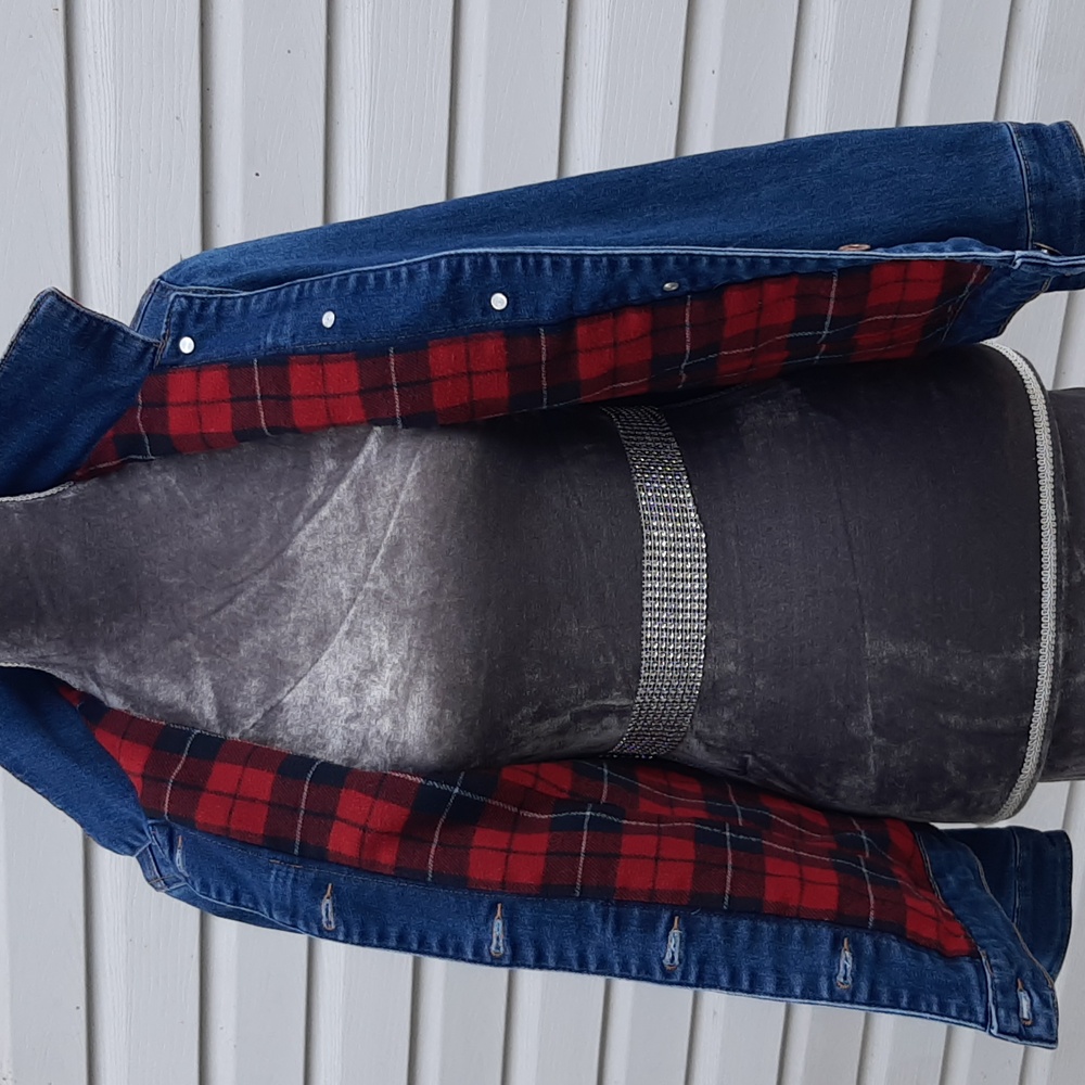 Parasuco Jean Jacket with❤Red and🖤Black Plaid  Lining Size M